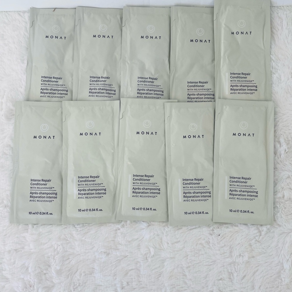 Monat Intensive  Repair Conditioner with Rejuveniqe 10ml x 10 Sachets